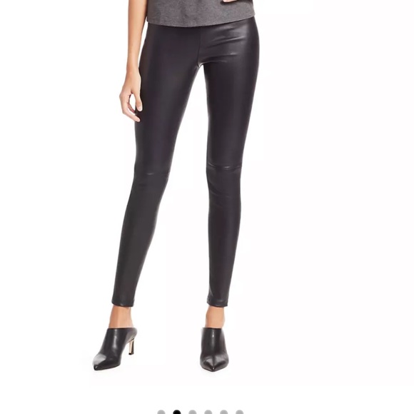 ADBELLE L
0
Dark Currant
Mod Stretch Leather
H090204R - Picture 5 of 6